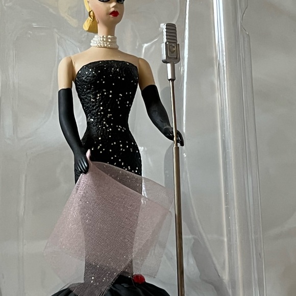 Solo in the spotlight barbie ornament hallmark barbie ornament vintage - Picture 5 of 10